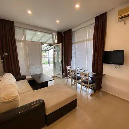 Apartment Дом Зора *